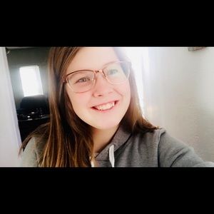 Meet your Posher, Destiny